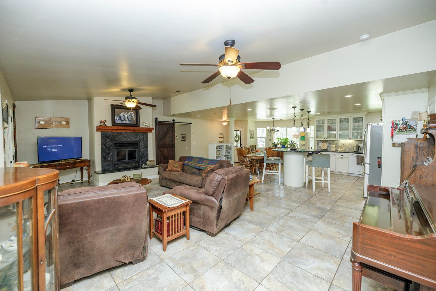 Detail Gallery Image 17 of 73 For 11931 Giusti Rd, Herald,  CA 95638 - 4 Beds | 3 Baths