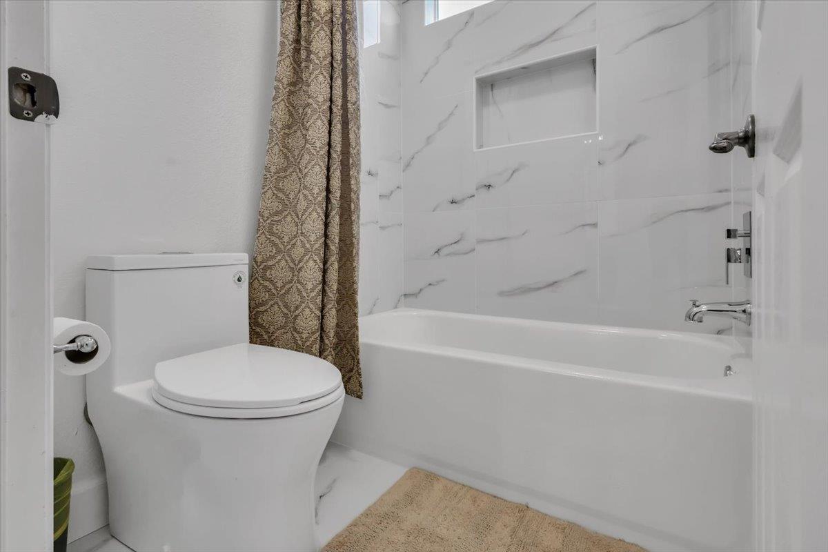 Detail Gallery Image 63 of 87 For 1415 N Ripon Rd, Ripon,  CA 95366 - 5 Beds | 4 Baths