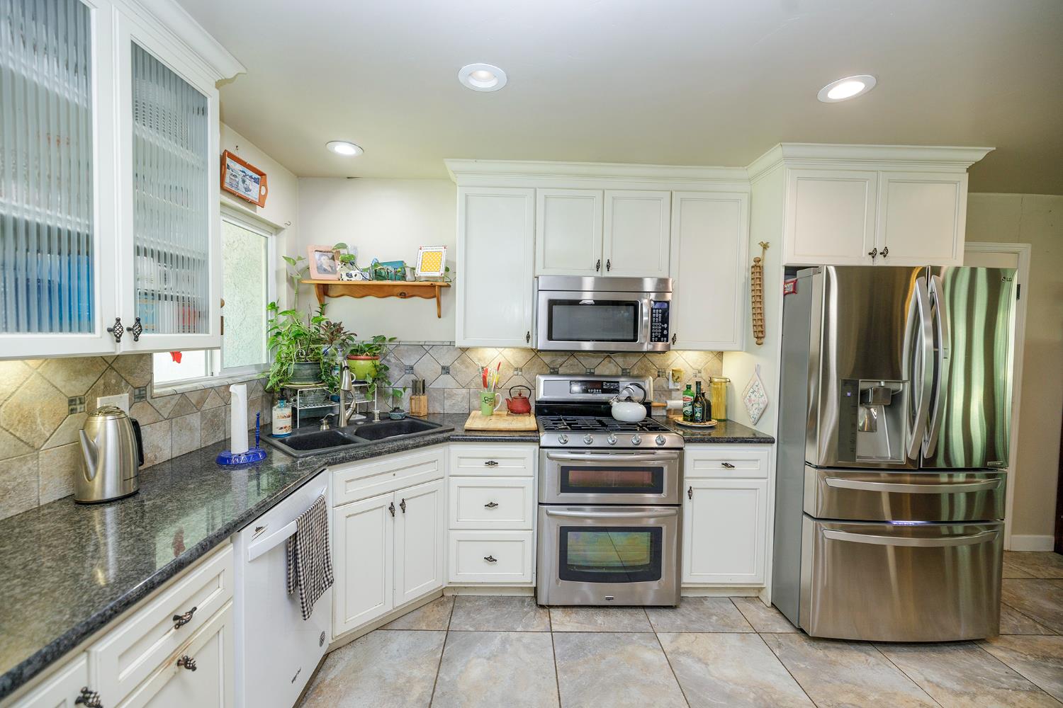 Detail Gallery Image 21 of 73 For 11931 Giusti Rd, Herald,  CA 95638 - 4 Beds | 3 Baths