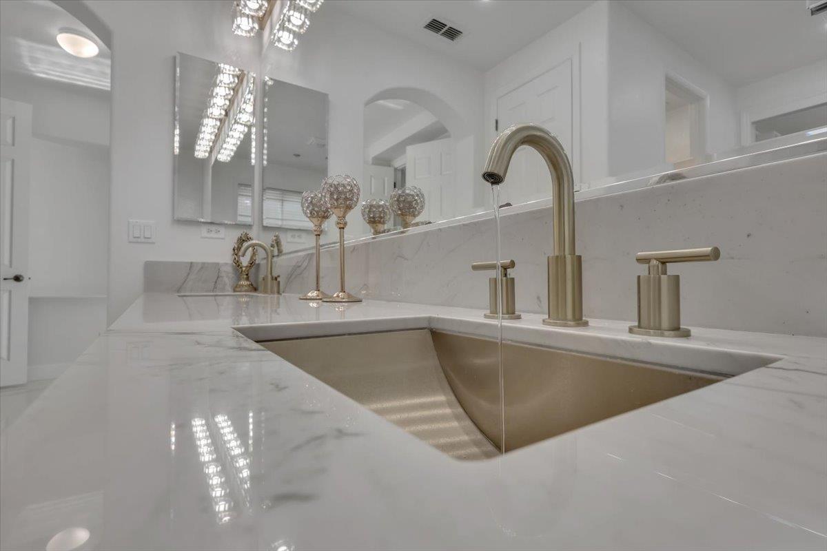 Detail Gallery Image 40 of 87 For 1415 N Ripon Rd, Ripon,  CA 95366 - 5 Beds | 4 Baths
