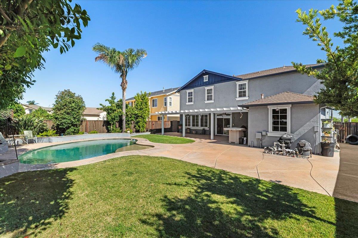 Detail Gallery Image 57 of 73 For 1692 Biarritz Ct, Tracy,  CA 95304 - 5 Beds | 3 Baths