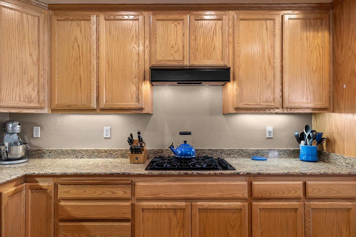 Detail Gallery Image 22 of 73 For 1692 Biarritz Ct, Tracy,  CA 95304 - 5 Beds | 3 Baths