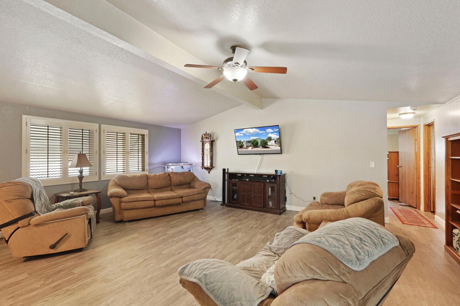 Detail Gallery Image 12 of 35 For 6706 Tam O Shanter Dr 17, Stockton,  CA 95210 - 2 Beds | 2 Baths