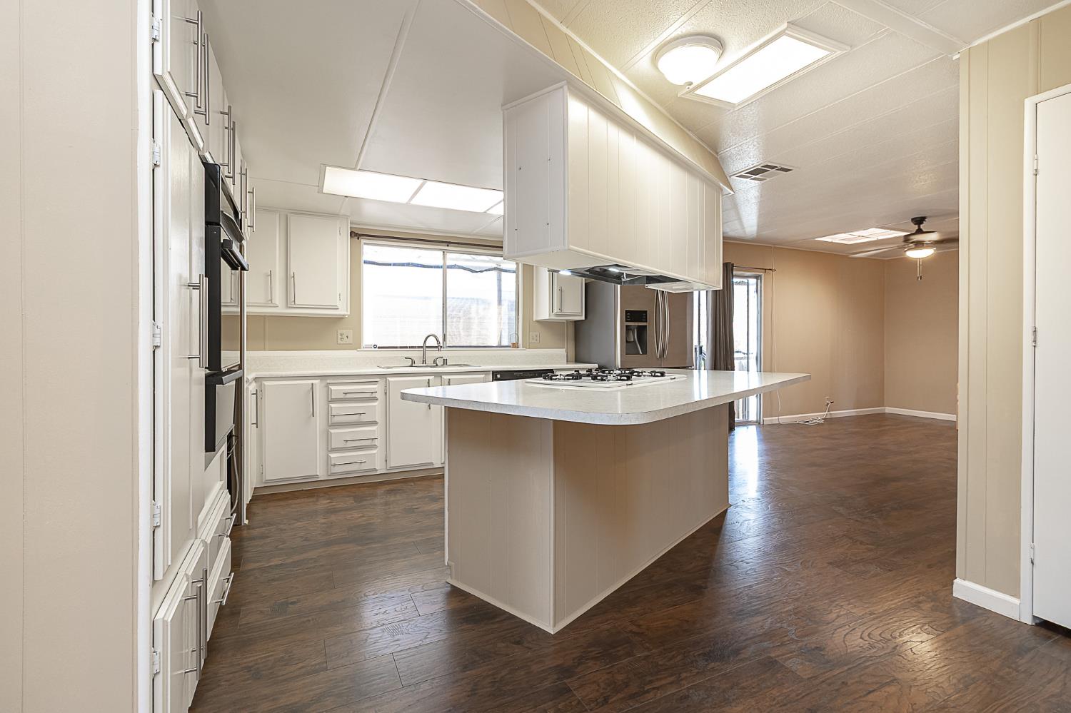 Detail Gallery Image 10 of 23 For 8200 Jantzen 237, Modesto,  CA 95357 - 2 Beds | 2 Baths