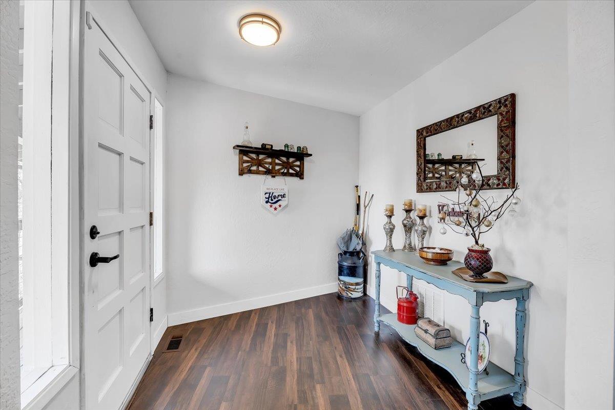 Detail Gallery Image 15 of 98 For 175 Woodland Dr #10,  Murphys,  CA 95247 - 2 Beds | 2 Baths