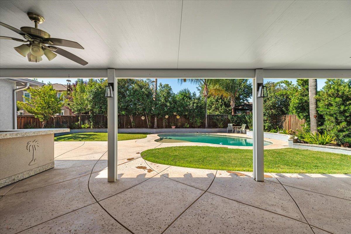 Detail Gallery Image 49 of 73 For 1692 Biarritz Ct, Tracy,  CA 95304 - 5 Beds | 3 Baths