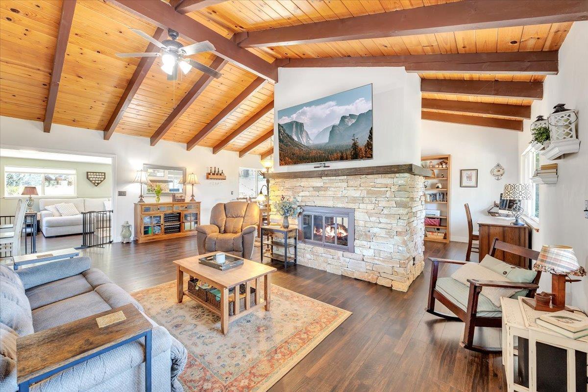 Detail Gallery Image 16 of 98 For 175 Woodland Dr #10,  Murphys,  CA 95247 - 2 Beds | 2 Baths