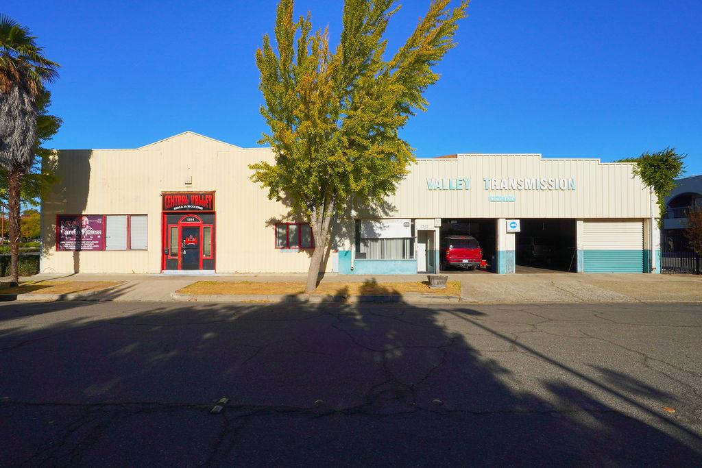 Detail Gallery Image 1 of 13 For 1312 10th St, Modesto,  CA 95354 - – Beds | – Baths