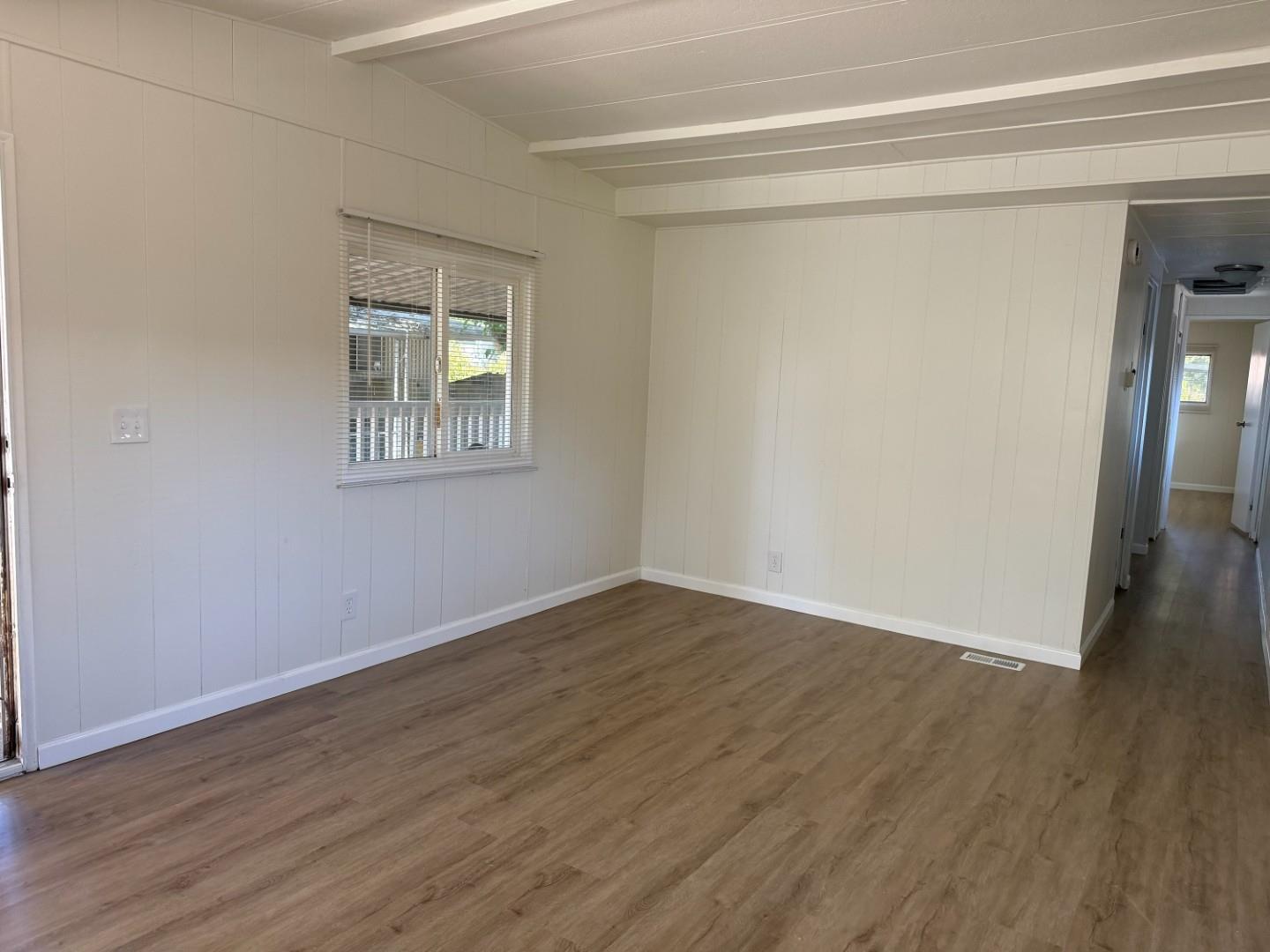 Detail Gallery Image 2 of 4 For 6950 Riverland Drive 12, Redding,  CA 96002 - 2 Beds | 1 Baths