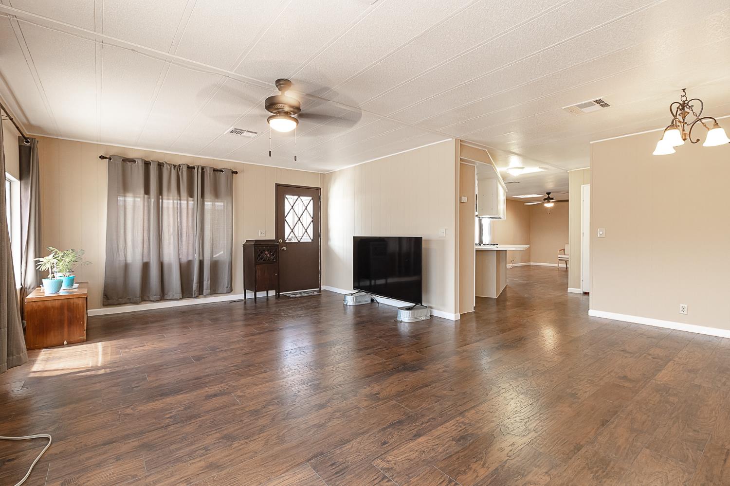 Detail Gallery Image 8 of 23 For 8200 Jantzen 237, Modesto,  CA 95357 - 2 Beds | 2 Baths