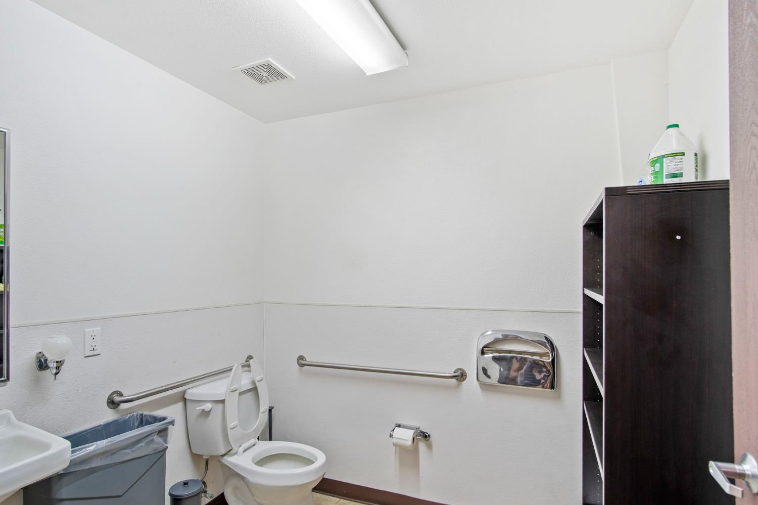 Detail Gallery Image 18 of 20 For 2262 Maryann Dr, Turlock,  CA 95380 - – Beds | – Baths