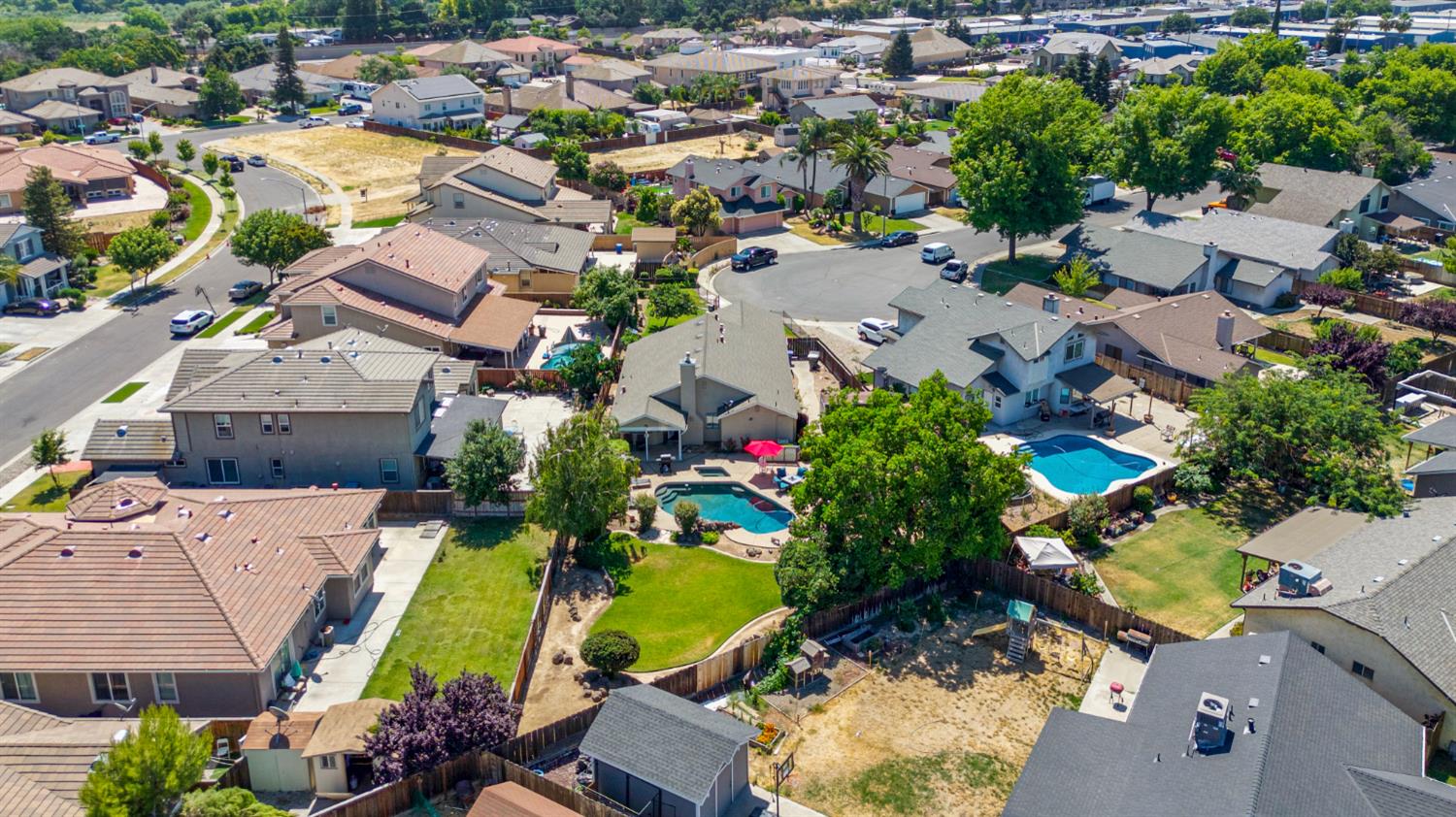 Detail Gallery Image 57 of 60 For 1207 Snow Ridge Ct, Modesto,  CA 95351 - 3 Beds | 2 Baths