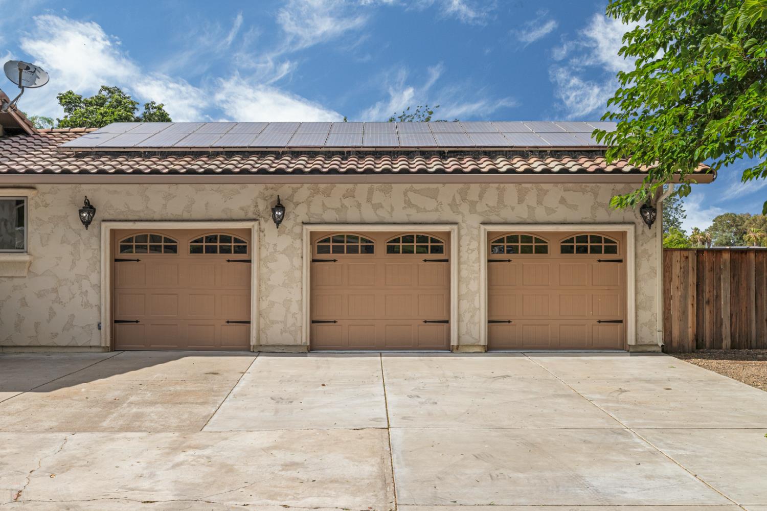 Detail Gallery Image 5 of 82 For 15767 Rancho Ramon Dr, Tracy,  CA 95304 - 4 Beds | 3 Baths