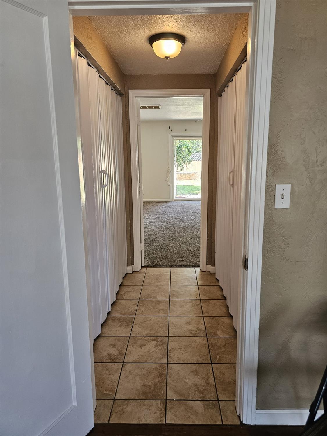 Detail Gallery Image 23 of 28 For 923 Acacia St, Modesto,  CA 95351 - 3 Beds | 2 Baths