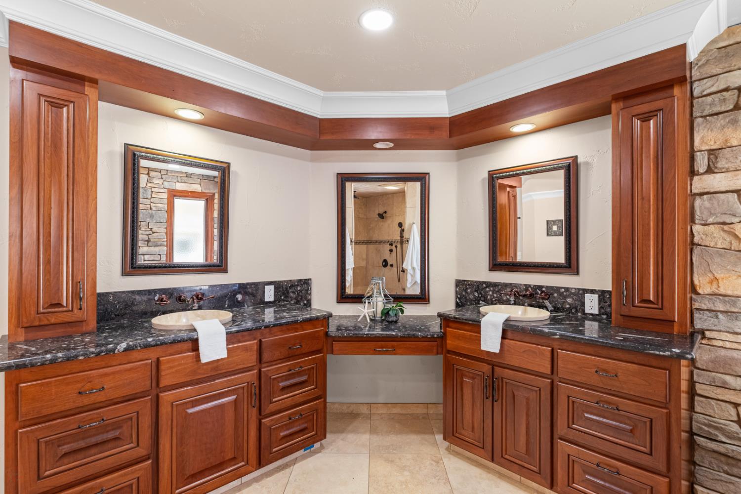 Detail Gallery Image 41 of 82 For 15767 Rancho Ramon Dr, Tracy,  CA 95304 - 4 Beds | 3 Baths