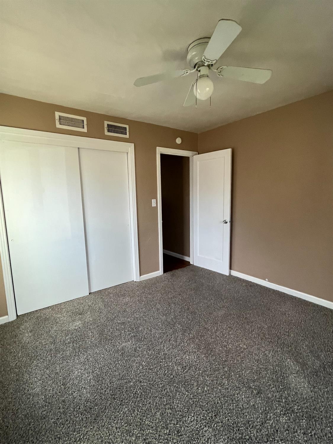 Detail Gallery Image 18 of 28 For 923 Acacia St, Modesto,  CA 95351 - 3 Beds | 2 Baths