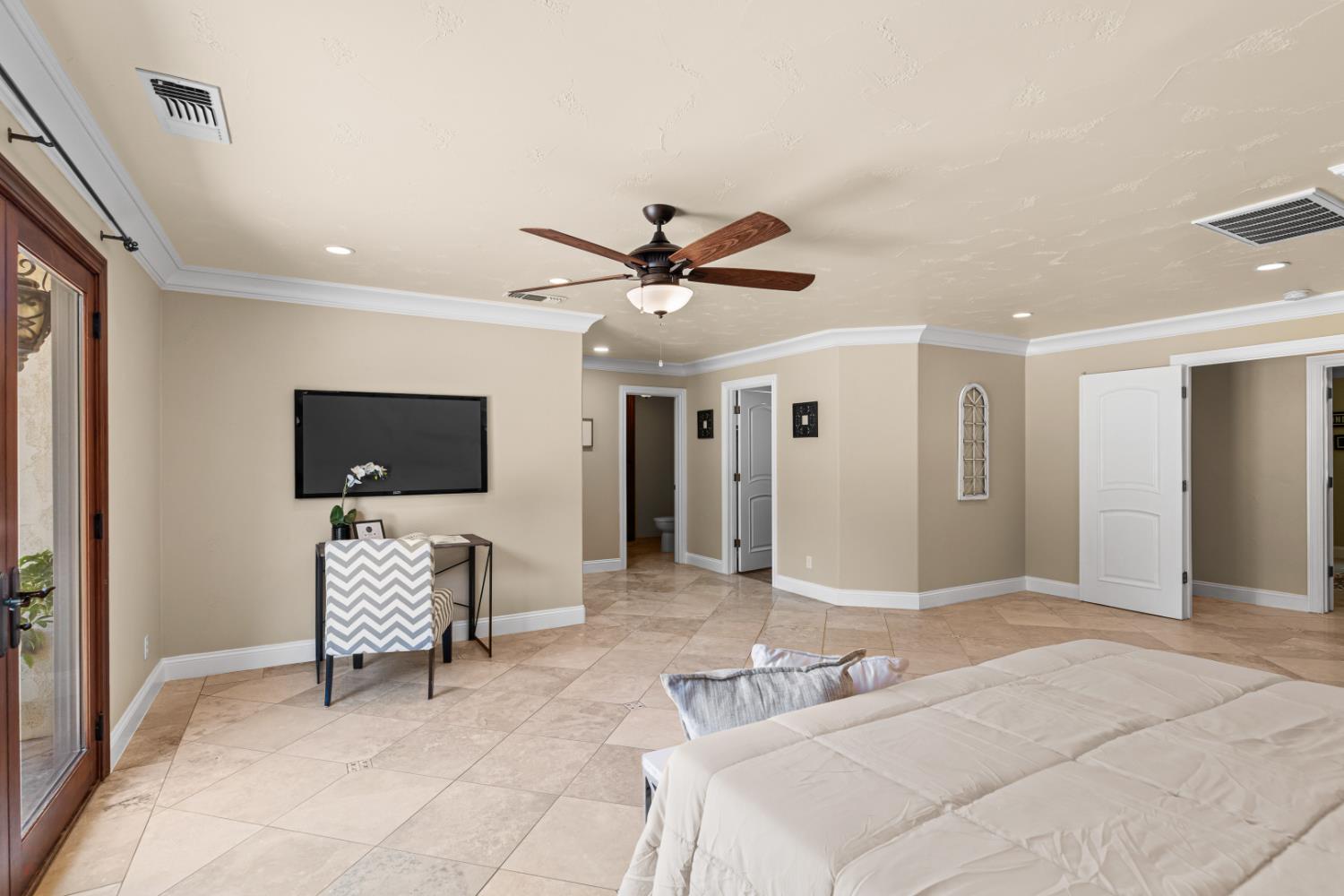 Detail Gallery Image 35 of 82 For 15767 Rancho Ramon Dr, Tracy,  CA 95304 - 4 Beds | 3 Baths