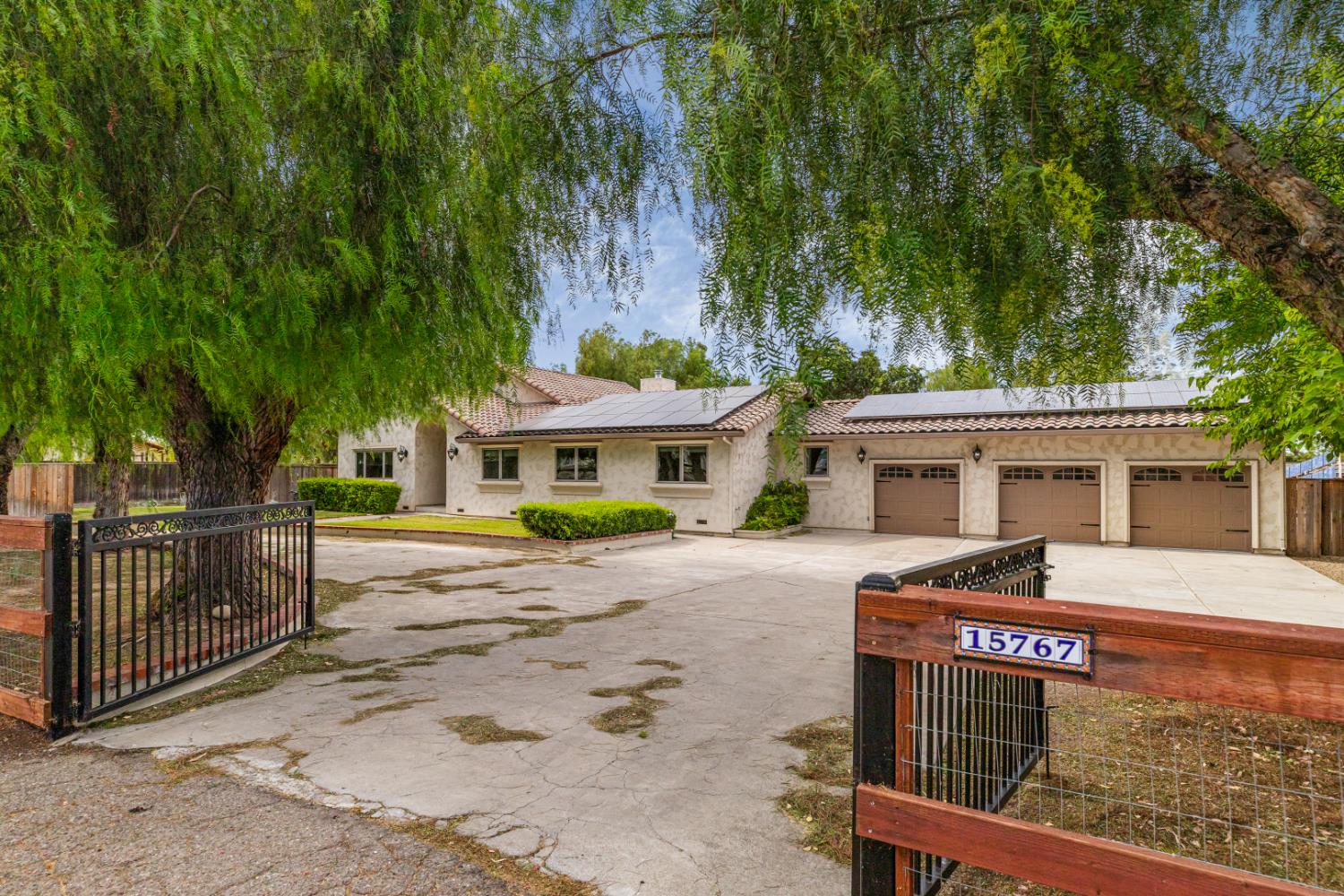 Detail Gallery Image 3 of 82 For 15767 Rancho Ramon Dr, Tracy,  CA 95304 - 4 Beds | 3 Baths