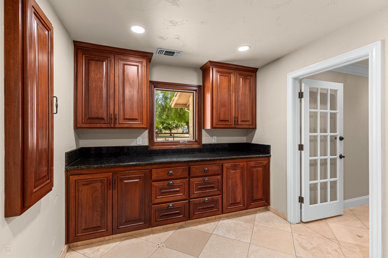 Detail Gallery Image 44 of 82 For 15767 Rancho Ramon Dr, Tracy,  CA 95304 - 4 Beds | 3 Baths