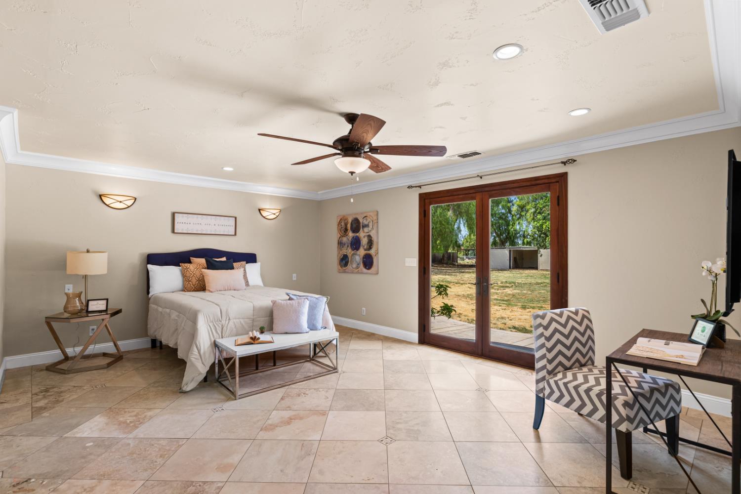 Detail Gallery Image 32 of 82 For 15767 Rancho Ramon Dr, Tracy,  CA 95304 - 4 Beds | 3 Baths