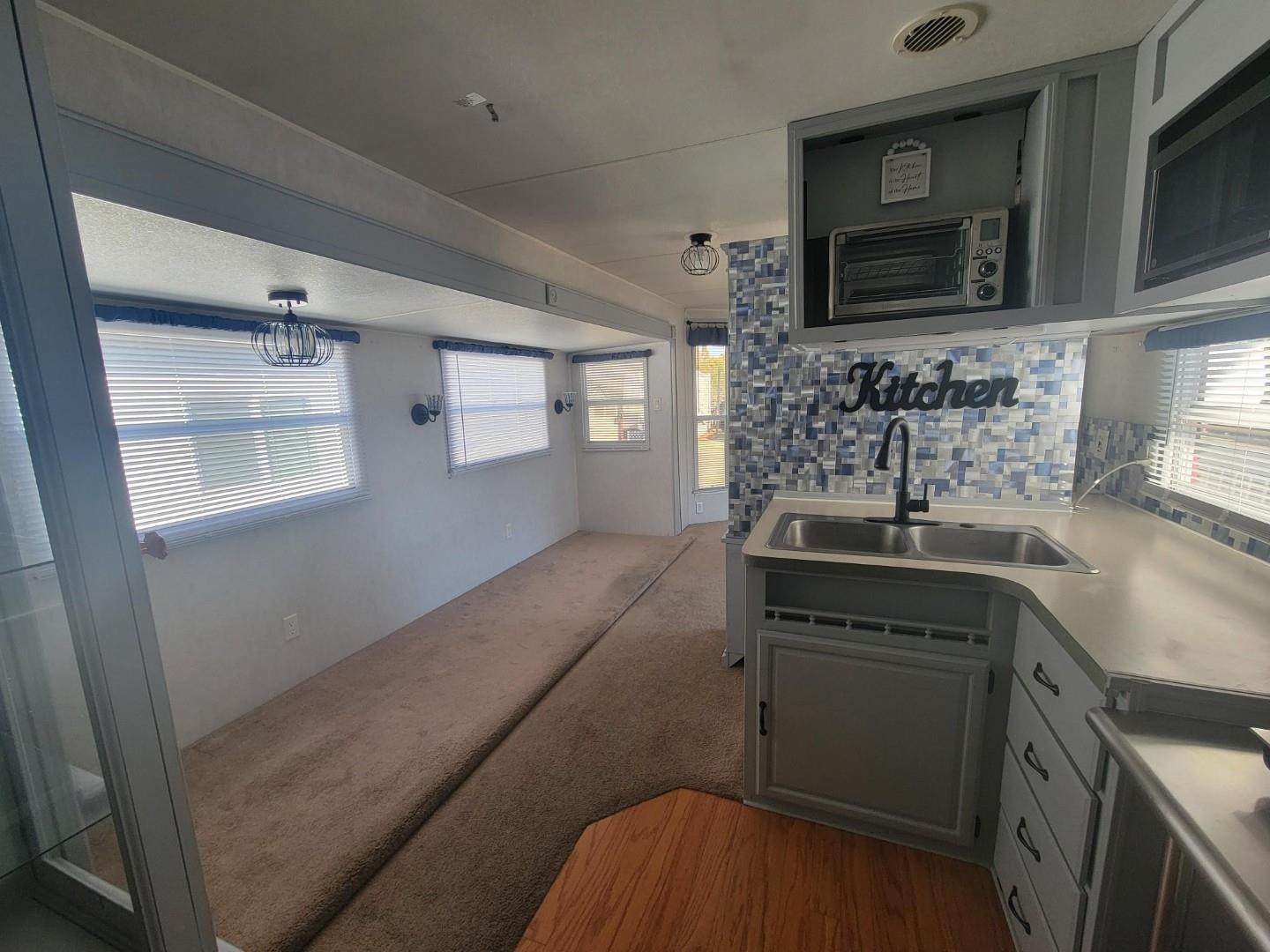 Detail Gallery Image 5 of 10 For 908 Atlantic Street 31, Roseville,  CA 95678 - 1 Beds | 1 Baths