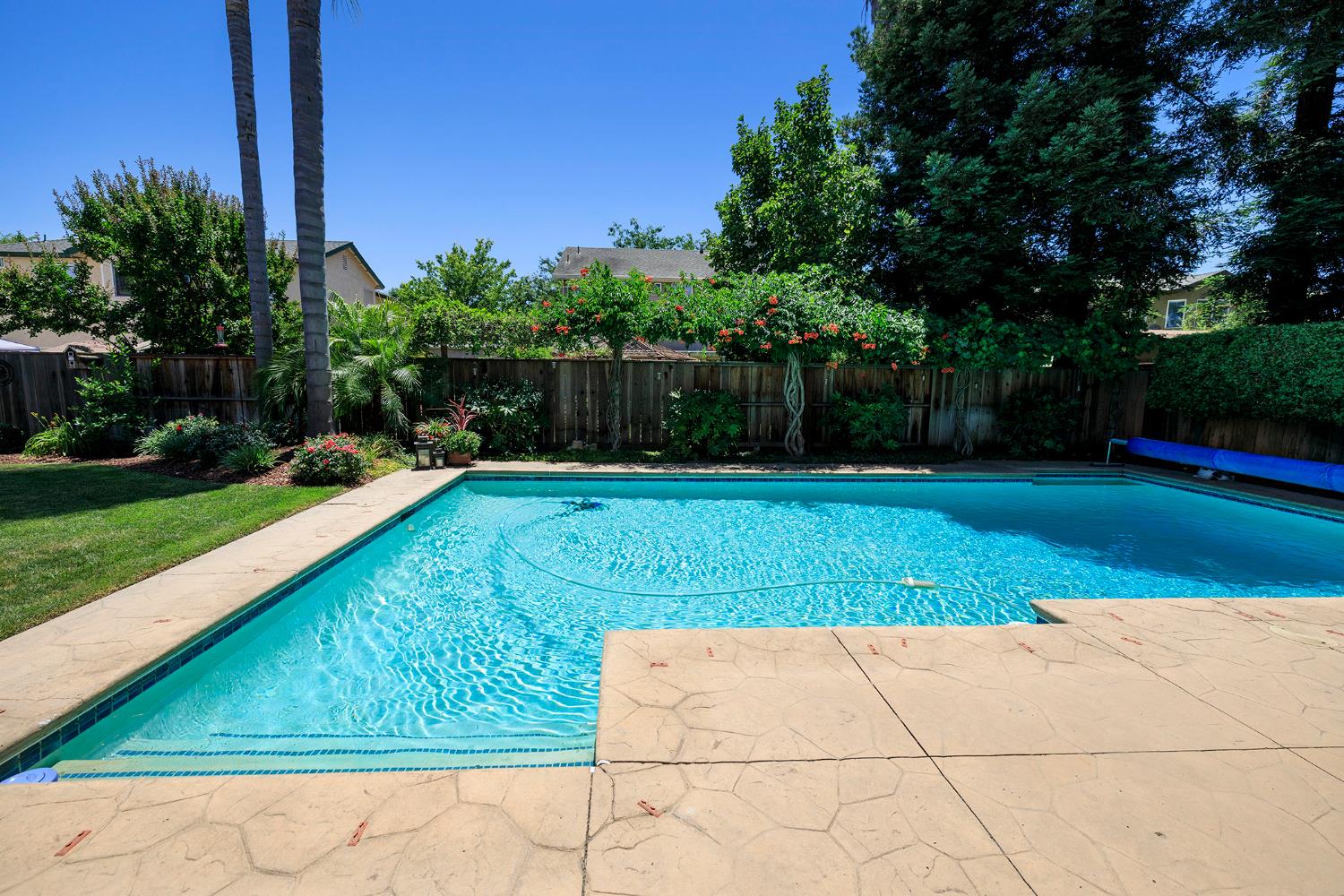 Detail Gallery Image 57 of 64 For 1908 Americana Ct, Modesto,  CA 95357 - 5 Beds | 3 Baths