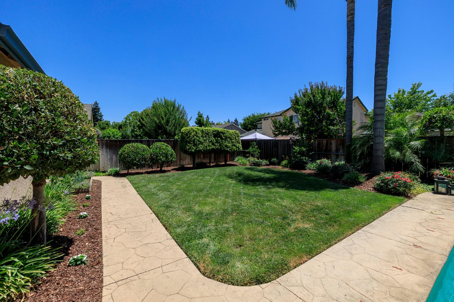 Detail Gallery Image 52 of 64 For 1908 Americana Ct, Modesto,  CA 95357 - 5 Beds | 3 Baths