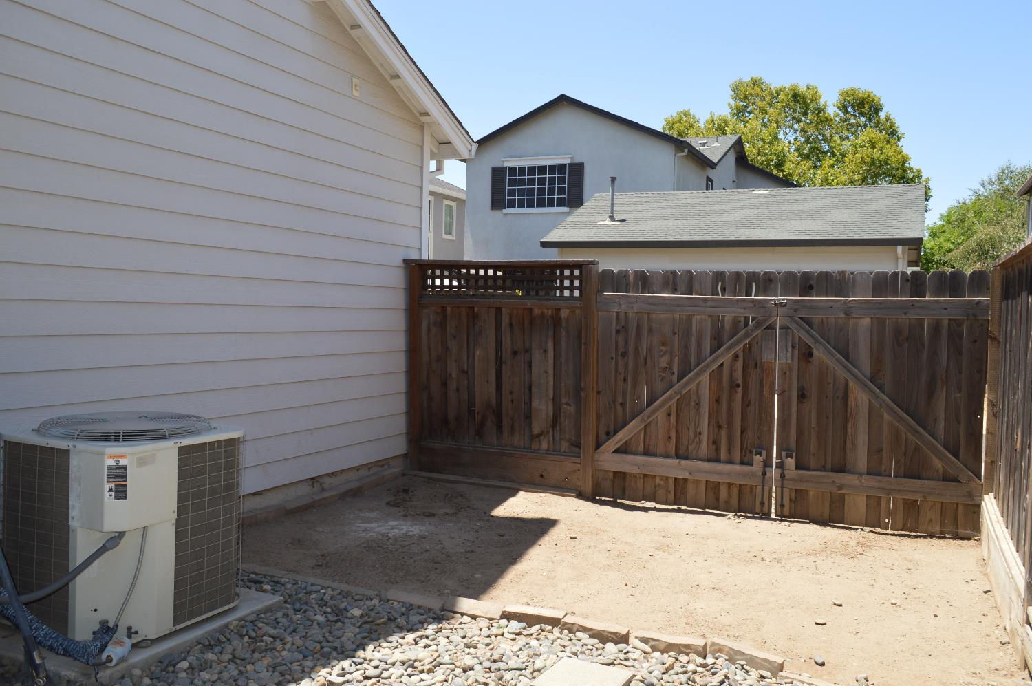 Detail Gallery Image 57 of 60 For 4227 Ivory Ln, Turlock,  CA 95382 - 3 Beds | 2/1 Baths