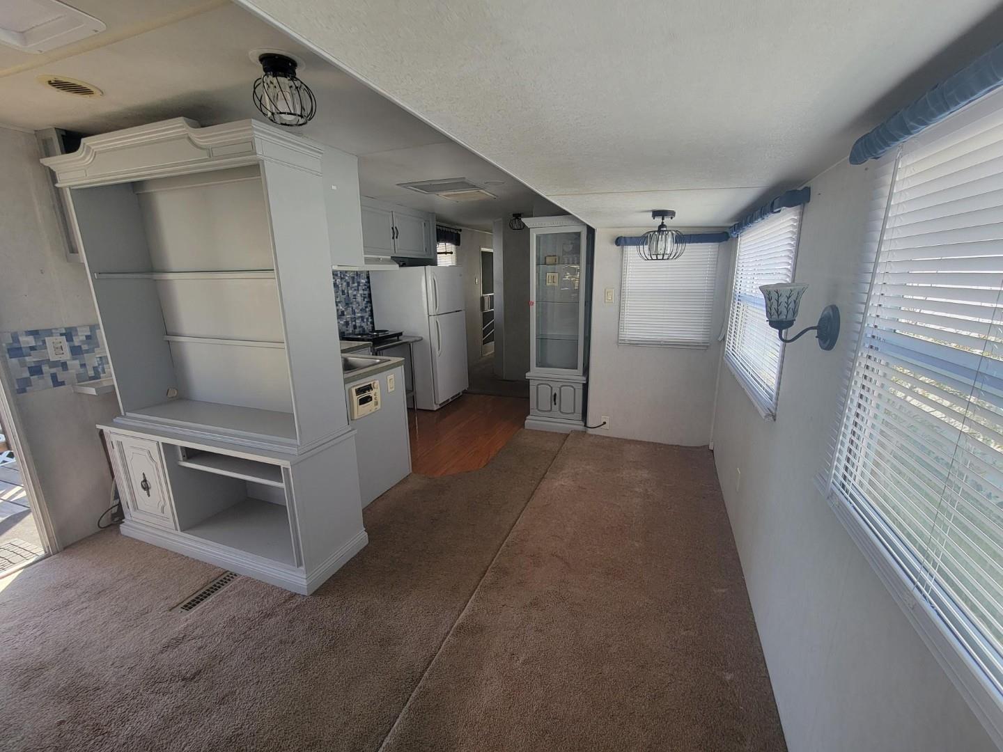 Detail Gallery Image 4 of 10 For 908 Atlantic Street 31, Roseville,  CA 95678 - 1 Beds | 1 Baths