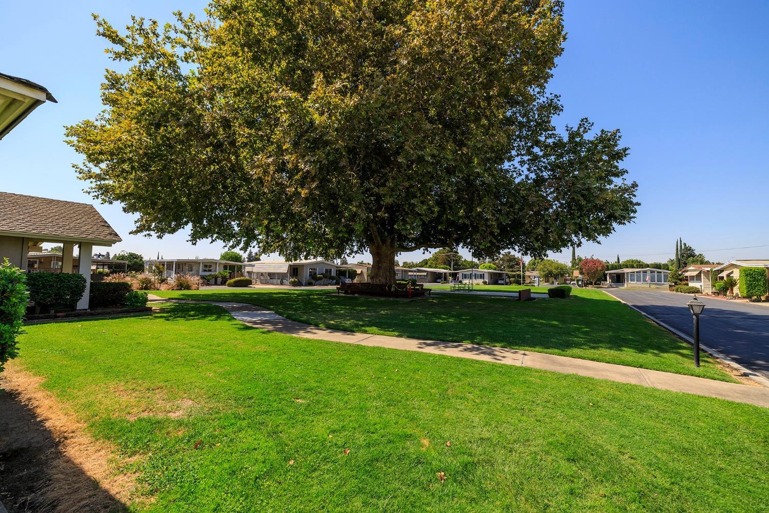 Detail Gallery Image 25 of 29 For 1400 N Tully Rd 111, Turlock,  CA 95380 - 2 Beds | 2 Baths