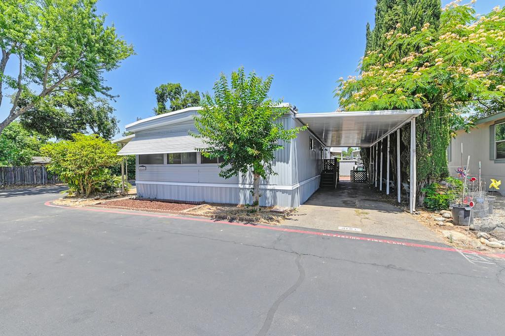 Detail Gallery Image 34 of 39 For 4121 Chesapeake Ln, North Highlands,  CA 95660 - 2 Beds | 2 Baths