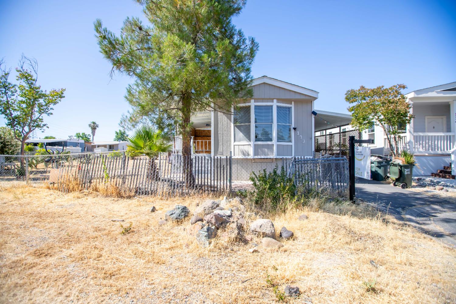 Detail Gallery Image 20 of 27 For 133 Village Cir 9, Sacramento,  CA 95838 - 2 Beds | 1 Baths