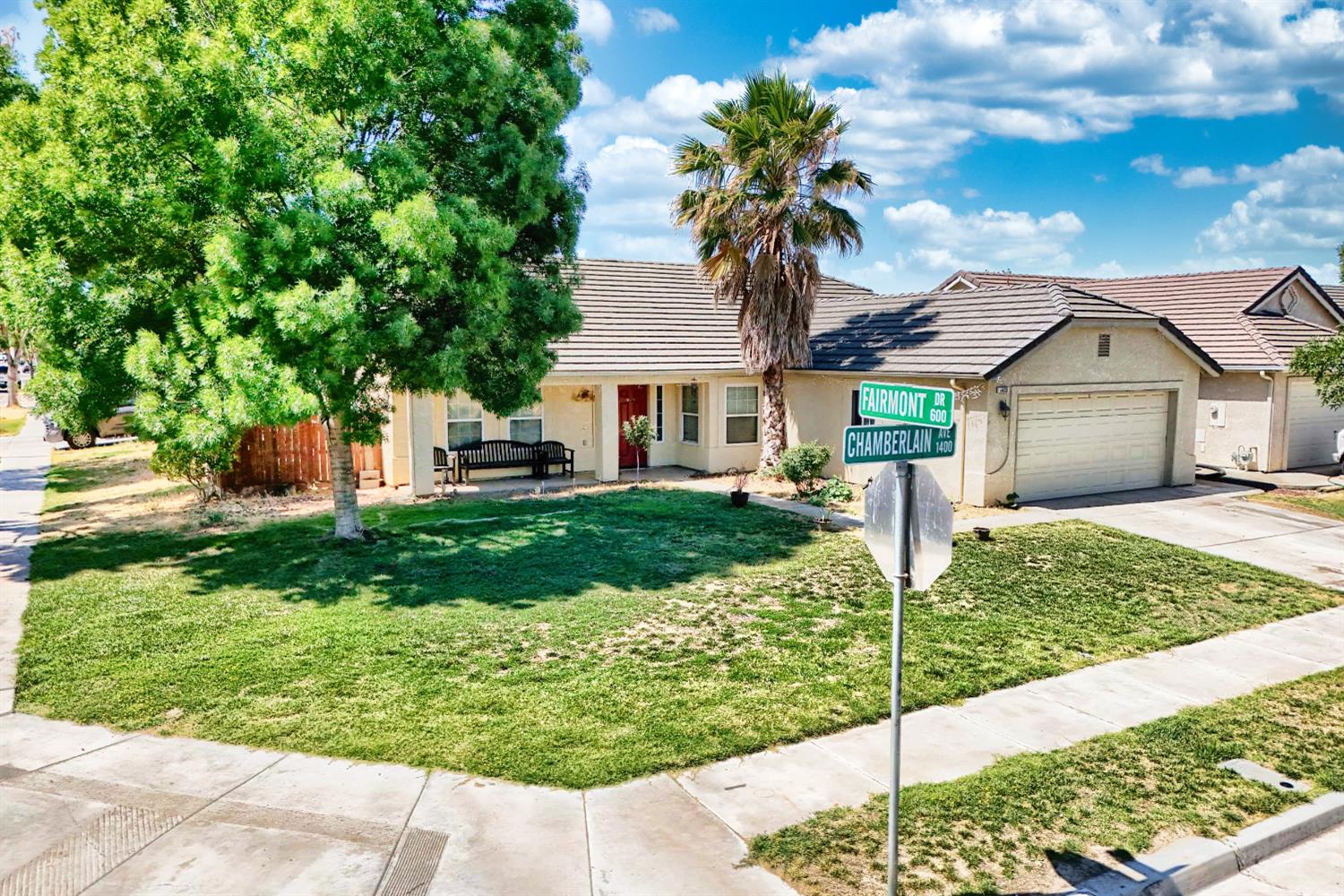 Detail Gallery Image 2 of 92 For 1423 Chamberlain Ave, Los Banos,  CA 93635 - 4 Beds | 2 Baths
