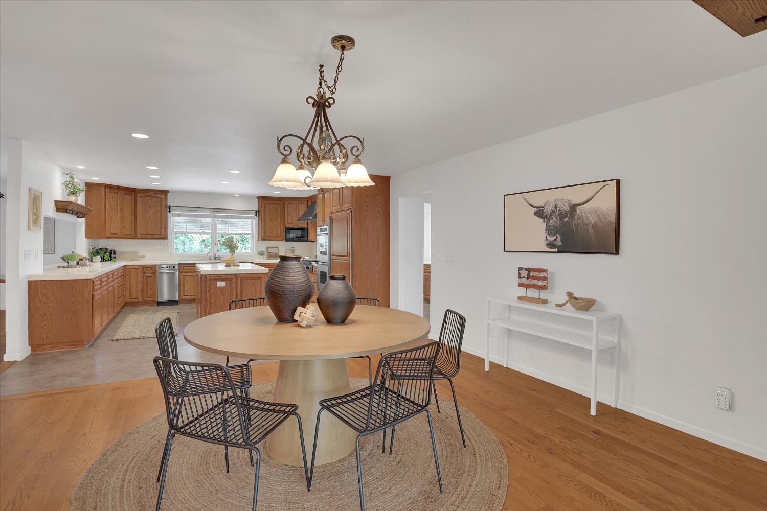 Detail Gallery Image 7 of 39 For 10951 River Road, Courtland,  CA 95615 - 4 Beds | 2/1 Baths