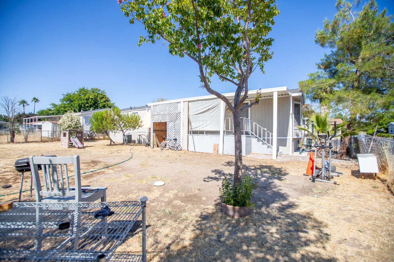 Detail Gallery Image 13 of 27 For 133 Village Cir 9, Sacramento,  CA 95838 - 2 Beds | 1 Baths