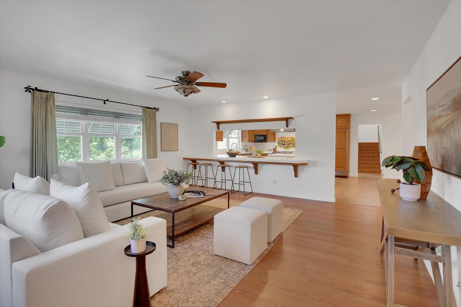 Detail Gallery Image 14 of 39 For 10951 River Road, Courtland,  CA 95615 - 4 Beds | 2/1 Baths