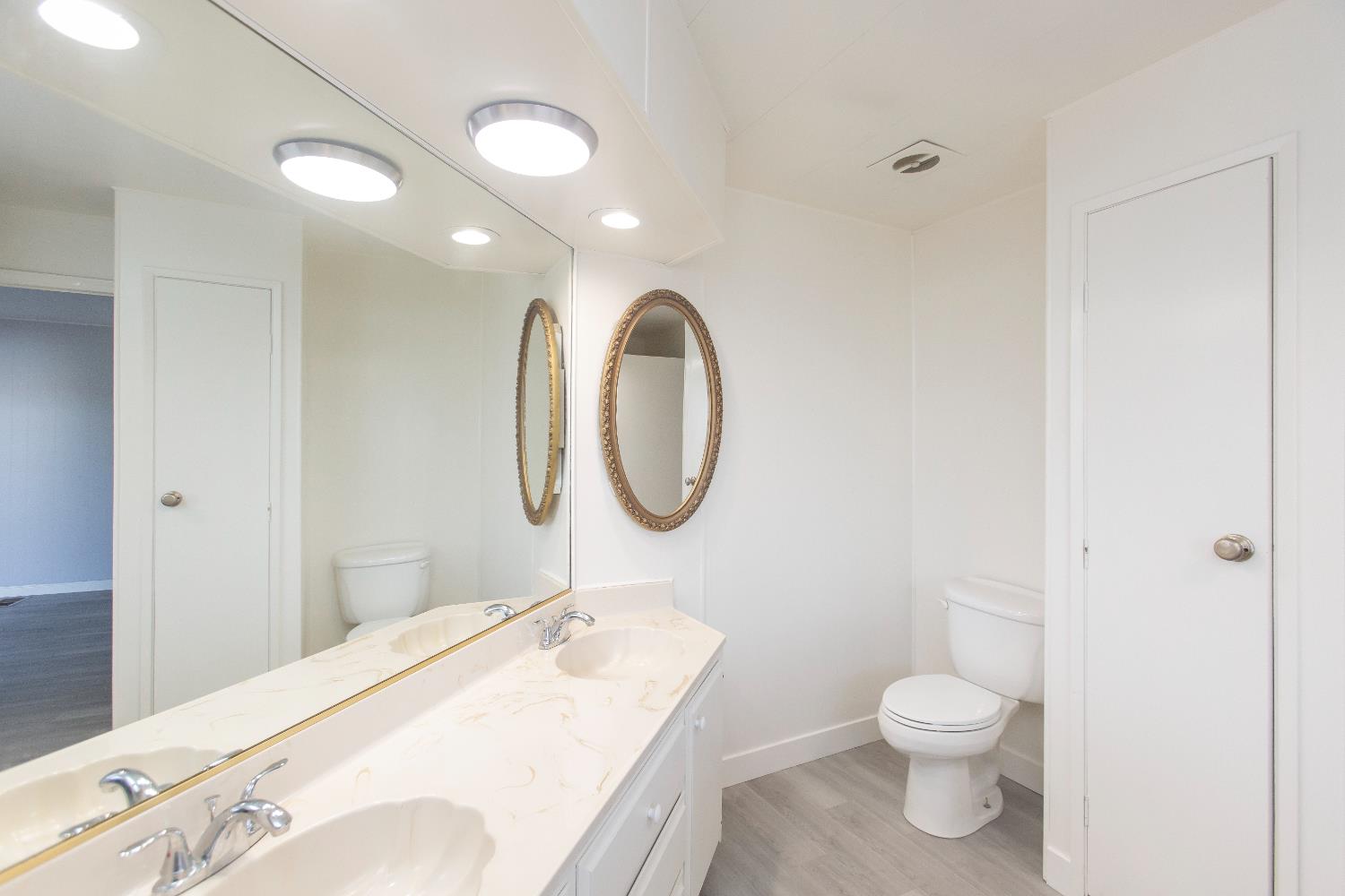 Detail Gallery Image 20 of 29 For 1400 N Tully Rd 111, Turlock,  CA 95380 - 2 Beds | 2 Baths