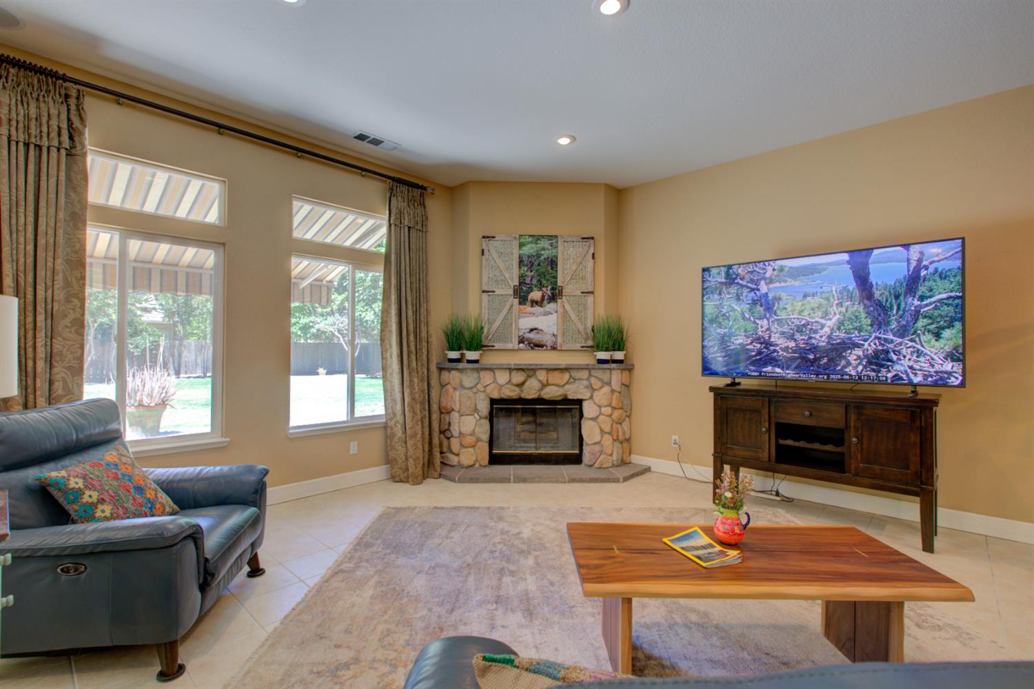 Detail Gallery Image 28 of 81 For 1073 Spring Meadow Dr, Manteca,  CA 95336 - 5 Beds | 3 Baths
