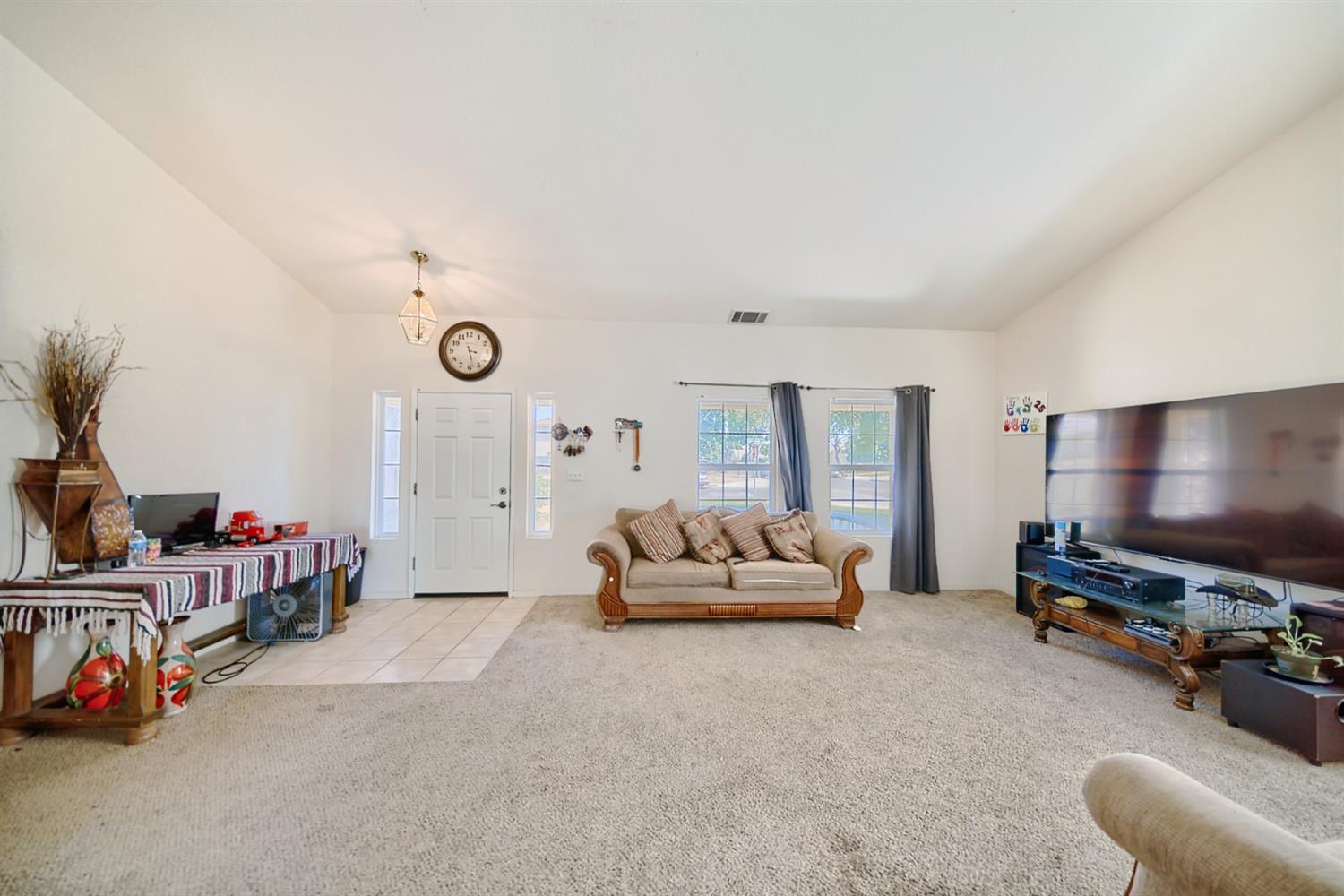 Detail Gallery Image 18 of 92 For 1423 Chamberlain Ave, Los Banos,  CA 93635 - 4 Beds | 2 Baths