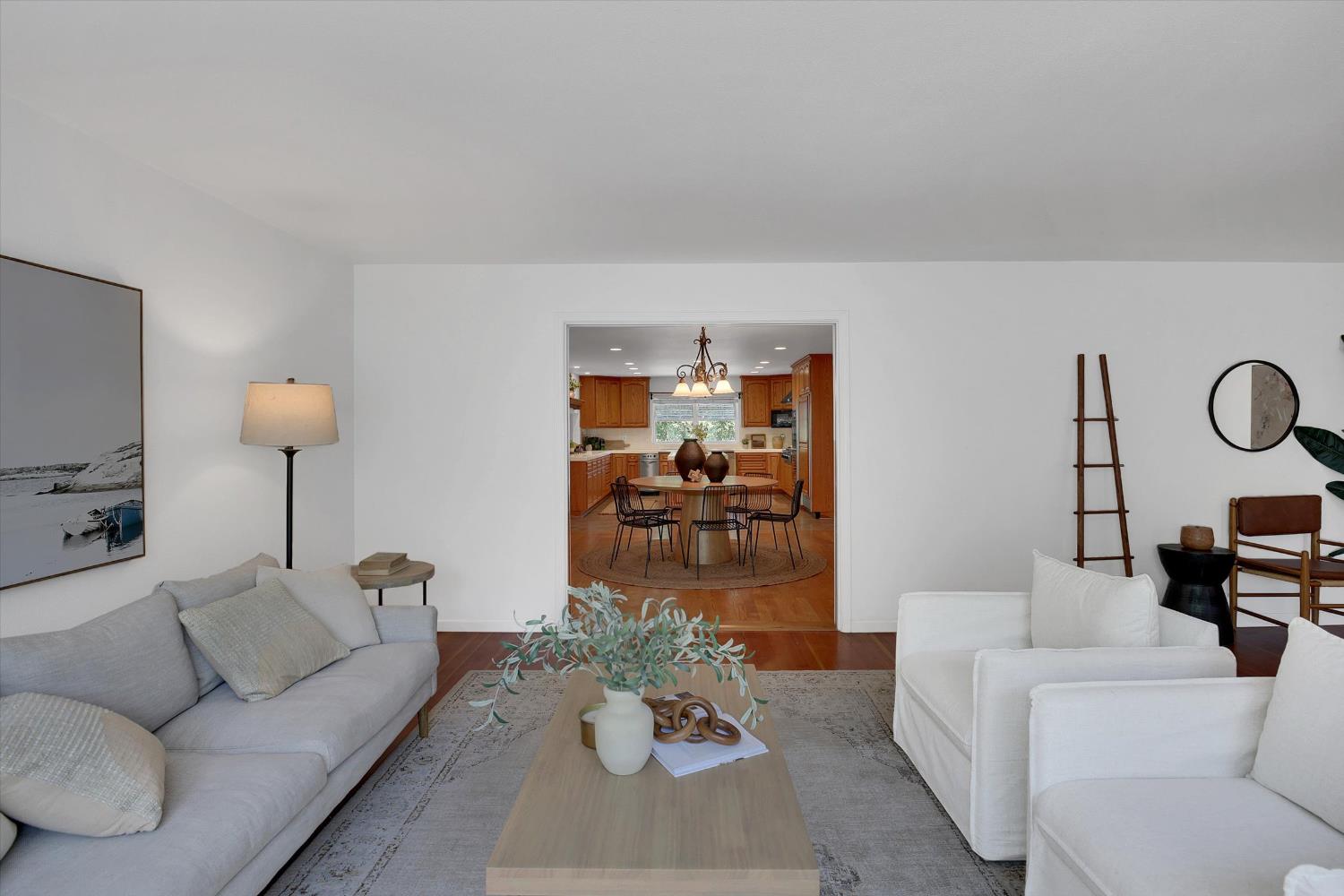 Detail Gallery Image 6 of 39 For 10951 River Road, Courtland,  CA 95615 - 4 Beds | 2/1 Baths