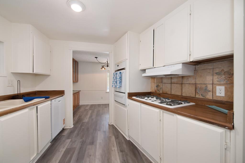 Detail Gallery Image 17 of 39 For 4121 Chesapeake Ln, North Highlands,  CA 95660 - 2 Beds | 2 Baths