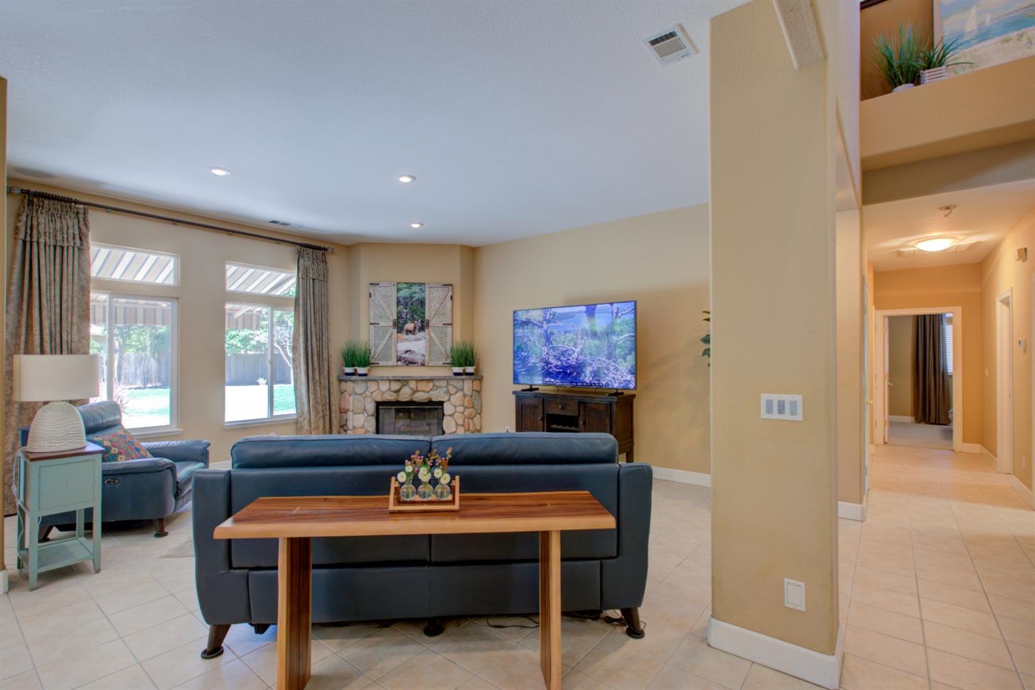 Detail Gallery Image 27 of 81 For 1073 Spring Meadow Dr, Manteca,  CA 95336 - 5 Beds | 3 Baths