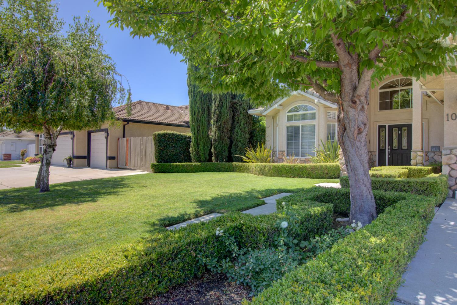 Detail Gallery Image 76 of 81 For 1073 Spring Meadow Dr, Manteca,  CA 95336 - 5 Beds | 3 Baths