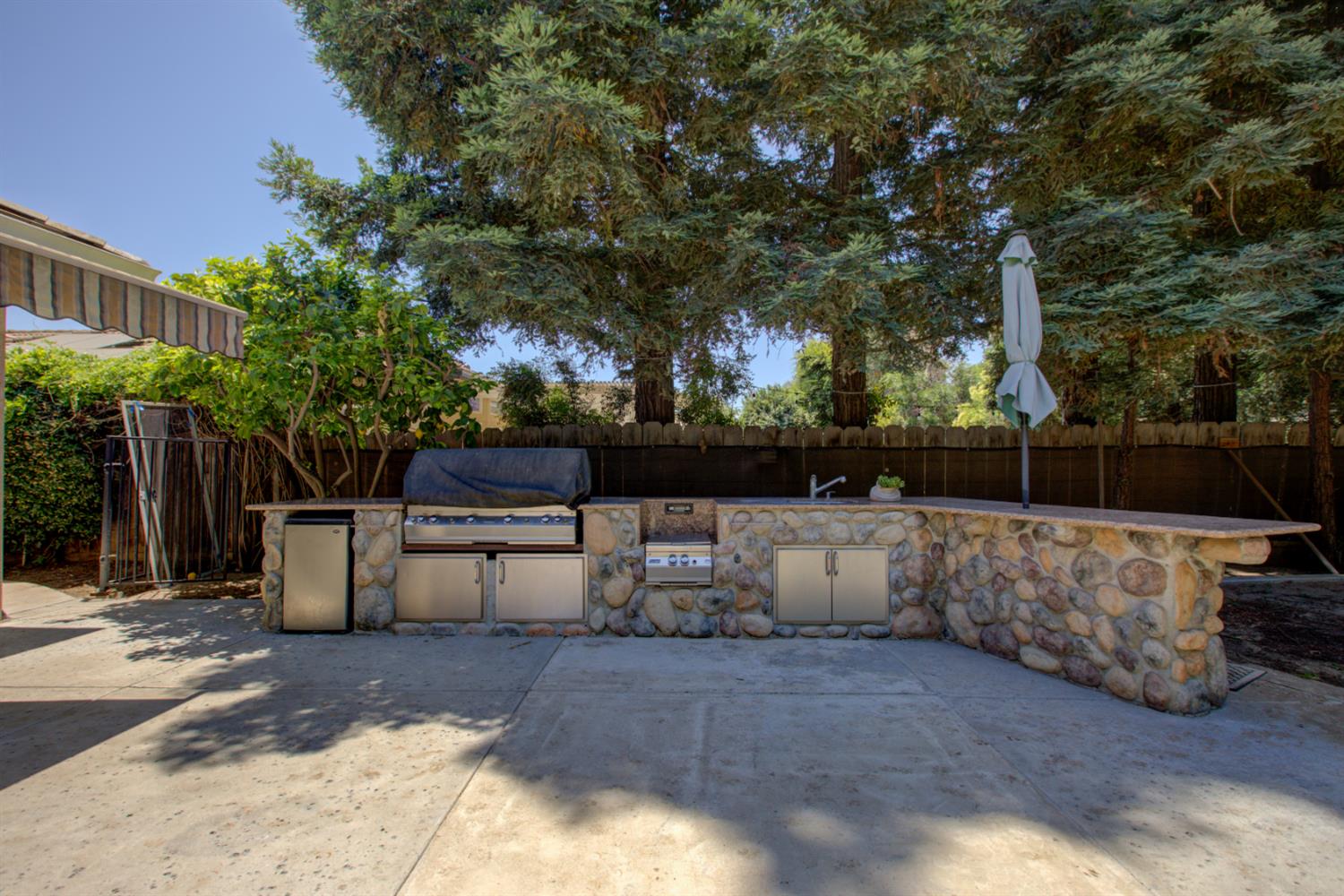 Detail Gallery Image 64 of 81 For 1073 Spring Meadow Dr, Manteca,  CA 95336 - 5 Beds | 3 Baths