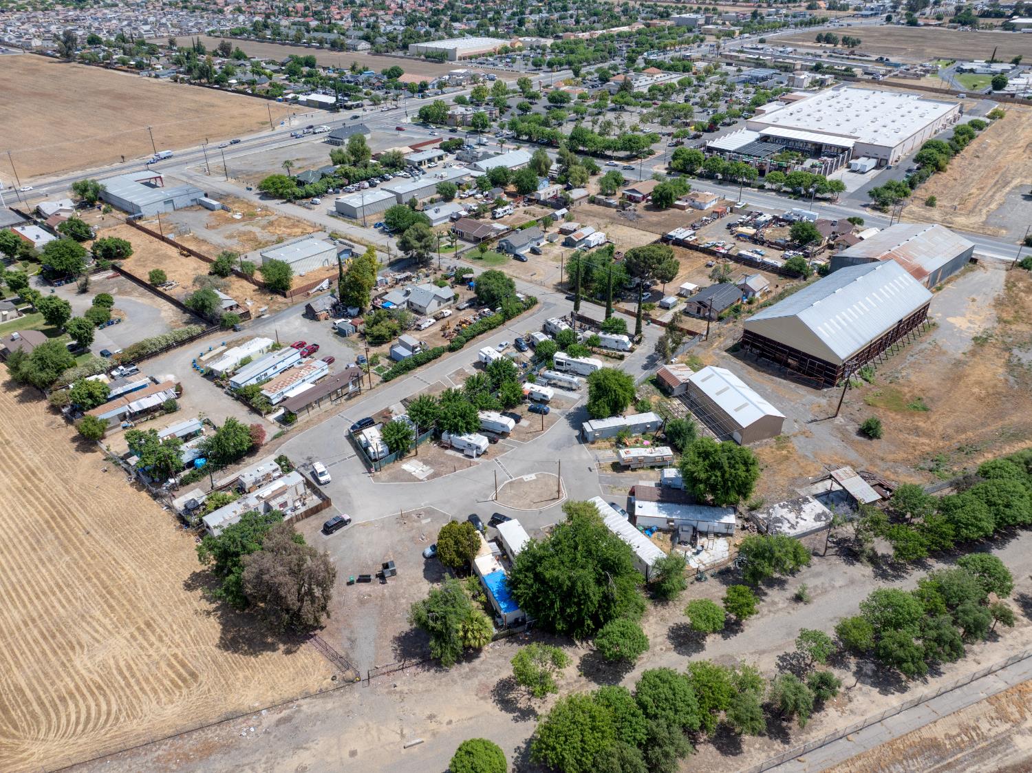 Detail Gallery Image 3 of 9 For 1529 Tanner Rd, Los Banos,  CA 93635 - – Beds | – Baths