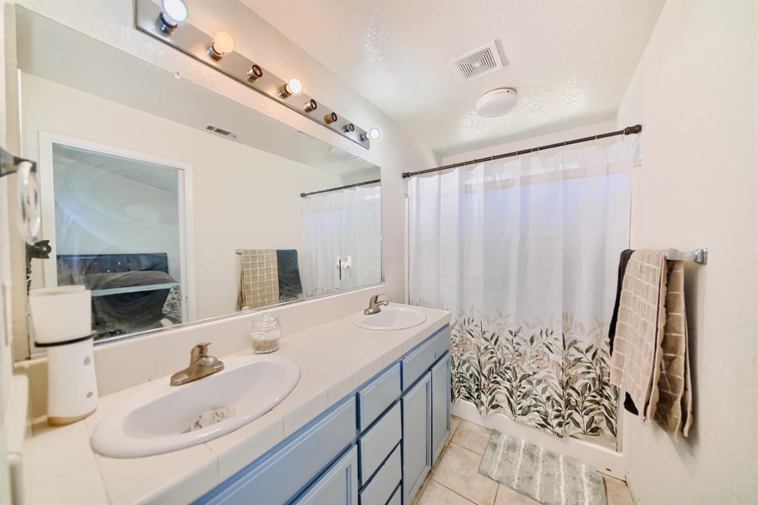 Detail Gallery Image 57 of 92 For 1423 Chamberlain Ave, Los Banos,  CA 93635 - 4 Beds | 2 Baths