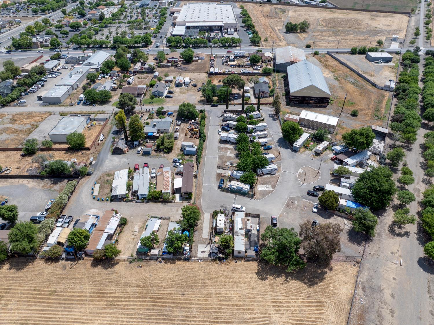 Detail Gallery Image 4 of 9 For 1529 Tanner Rd, Los Banos,  CA 93635 - – Beds | – Baths