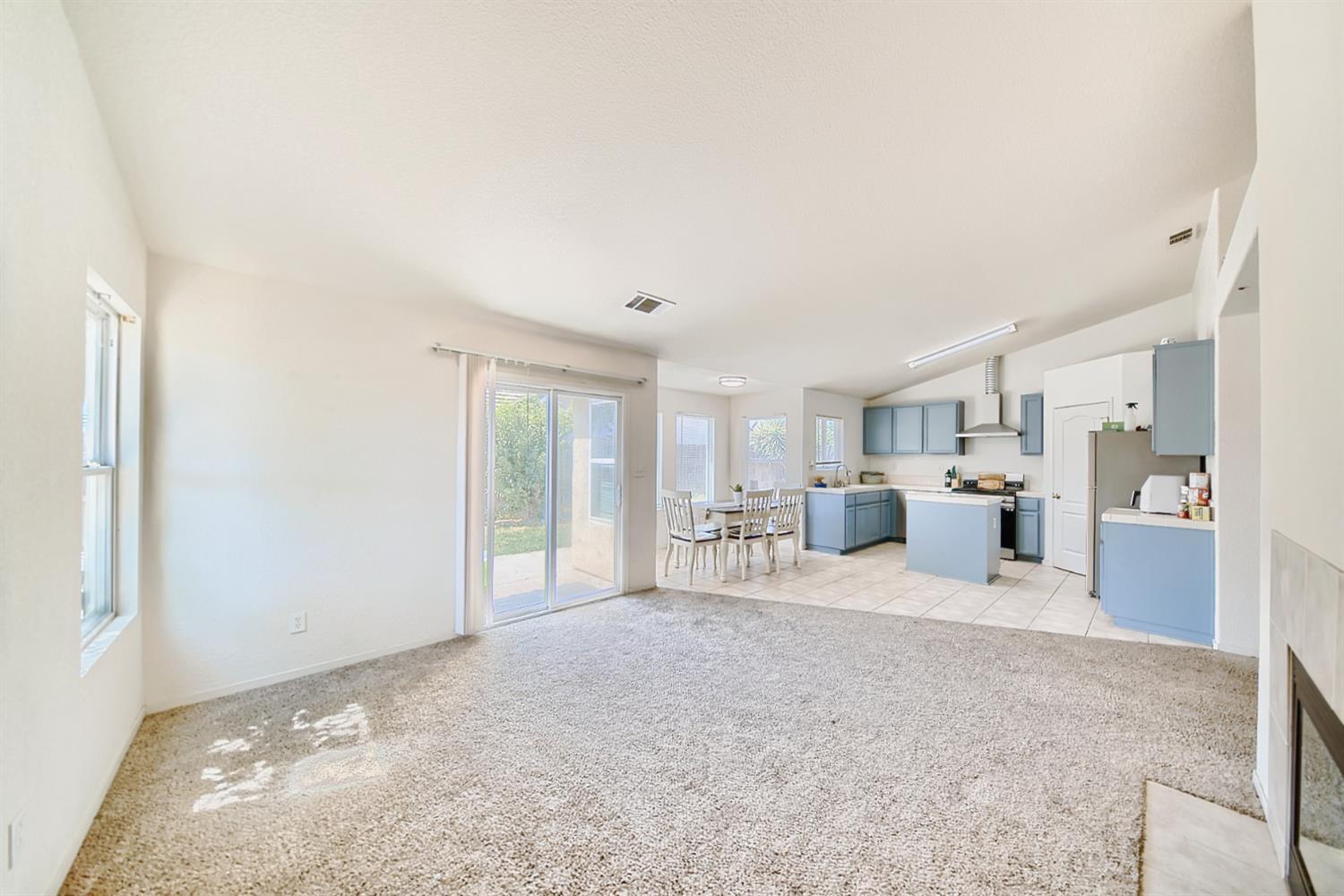 Detail Gallery Image 21 of 92 For 1423 Chamberlain Ave, Los Banos,  CA 93635 - 4 Beds | 2 Baths