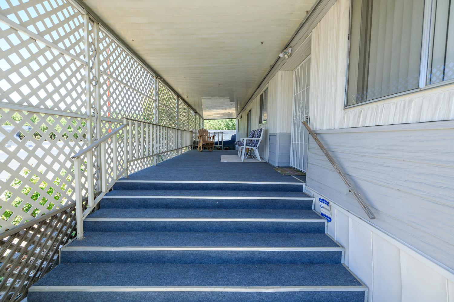 Detail Gallery Image 4 of 42 For 4837 Faith Home Rd 4, Ceres,  CA 95307 - 3 Beds | 2 Baths
