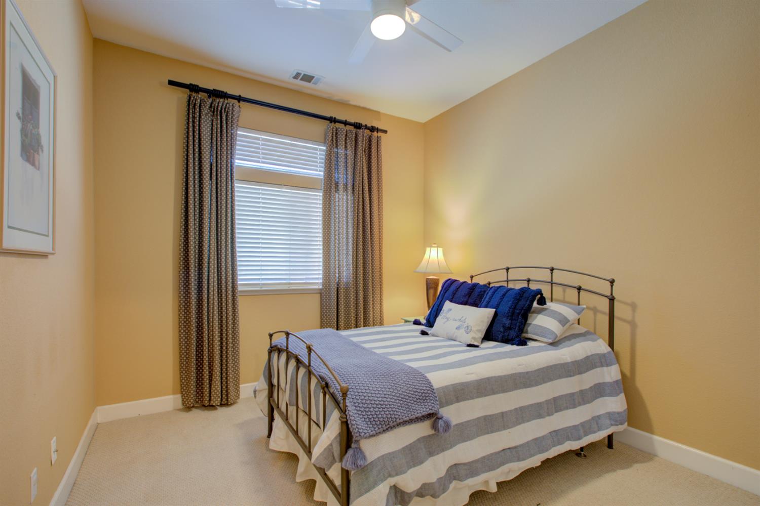 Detail Gallery Image 36 of 81 For 1073 Spring Meadow Dr, Manteca,  CA 95336 - 5 Beds | 3 Baths